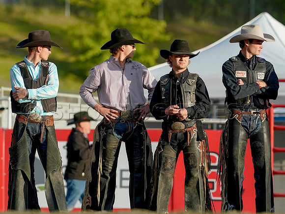 Wes Shaw Shotbug Press-Cloverdale Rodeo 2026 Day 2-20260516-81142