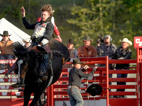 Wes Shaw Shotbug Press-Cloverdale Rodeo 2026 Day 2-20260516-81198
