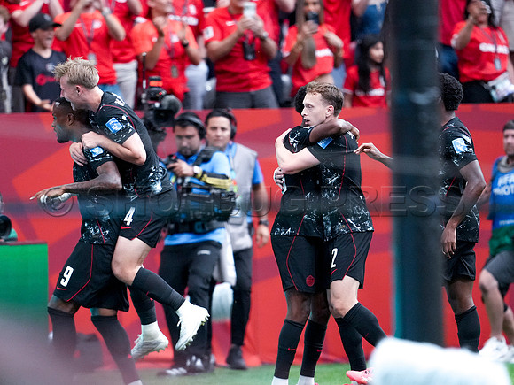 Wes Shaw Shotbug Press-Canada vs Qatar-20260618-98636