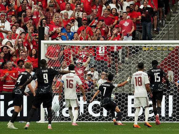 Wes Shaw Shotbug Press-Canada vs Qatar-20260618-104495
