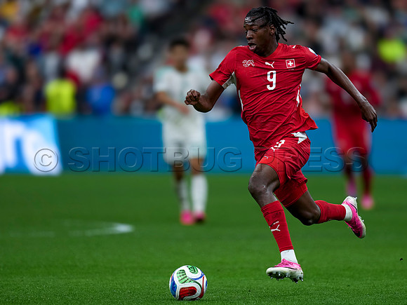 Wes Shaw Shotbug Press-Algeria falls to Switzerland 2-0 in this round of 32 action-20260702-132209