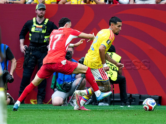 Wes Shaw Shotbug Press-Switzerland vs Columbia Round of 16-20260707-134764