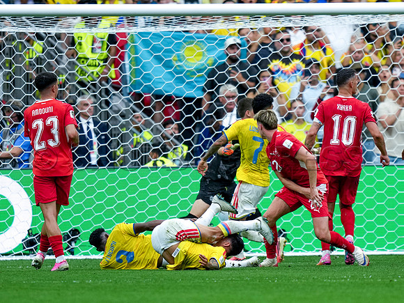 Wes Shaw Shotbug Press-Switzerland vs Columbia Round of 16-20260707-134750