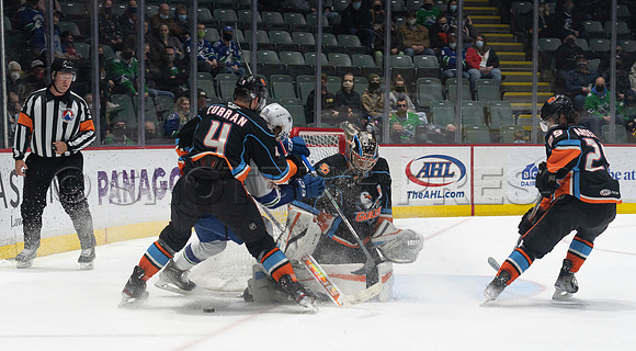 Abbotsford Canucks defeat San Diego Gulls 4-2 on Sunday, Jan 23, 2022 at Abbotsford Centre.