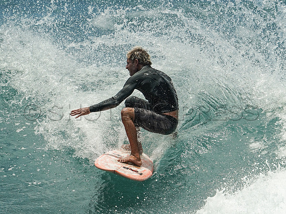 Wes Shaw Surfing 20240906 -213396A