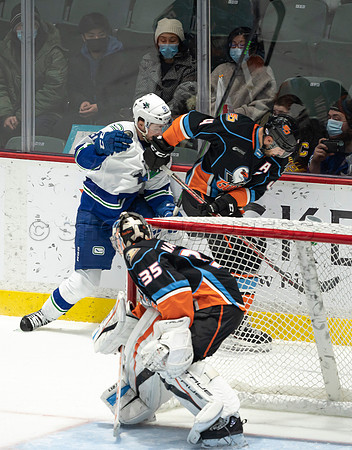 Abbotsford Canucks defeat San Diego Gulls 4-2 on Sunday, Jan 23, 2022 at Abbotsford Centre.