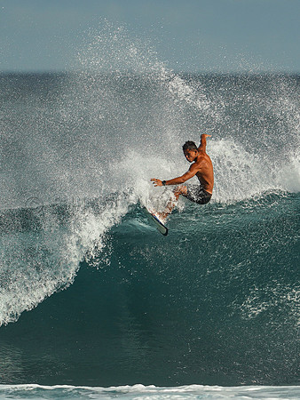 Wes Shaw Surfing 20240907 -214195