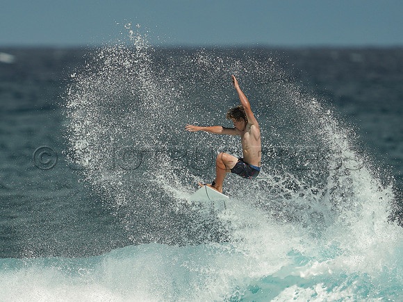Wes Shaw Surfing 20240907 -214927