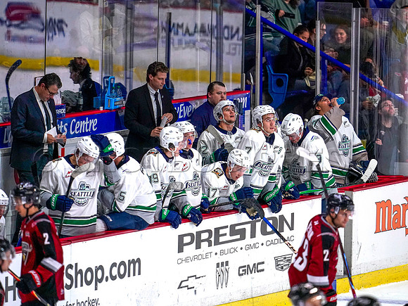 Wes Shaw Shotbug Press-Seattle Thunderbirds at the Vancouver Giants-20261010-215365