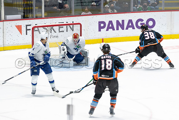 Abbotsford Canucks defeat San Diego Gulls 4-2 on Sunday, Jan 23, 2022 at Abbotsford Centre.