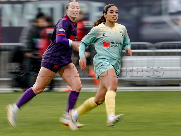 Wes Shaw Shotbug Press-Vancouver FC hold on to a 3-2 win over the Calgary Wild FC-20261025-220315