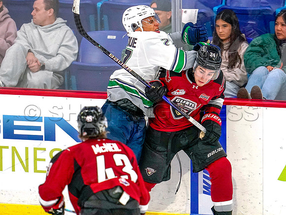 Wes Shaw Shotbug Press-Seattle Thunderbirds at the Vancouver Giants-20261010-216240