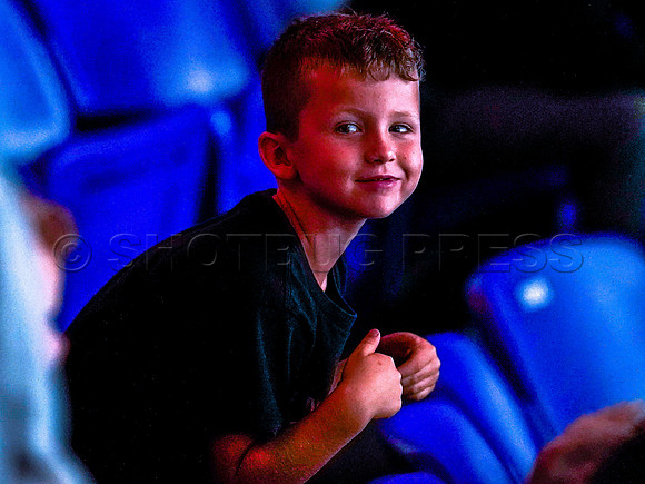 Wes Shaw Shotbug Press-Seattle Thunderbirds at the Vancouver Giants-20261010-215918