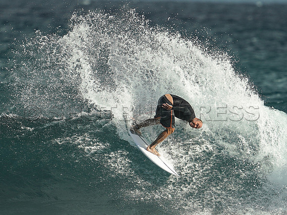 Wes Shaw Surfing 20240907 -214122