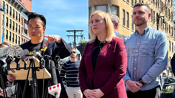 Mayor Ken Sim, Councillor Sarah Kirby-Yung, and Gastown Vancouver-2 4399