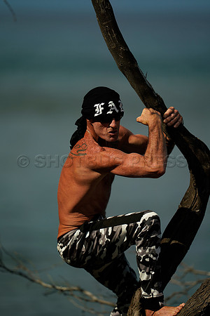 Wes Shaw Maui Surfing 20240714 -179335