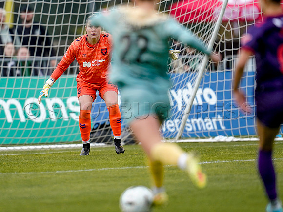 Wes Shaw Shotbug Press-Vancouver FC hold on to a 3-2 win over the Calgary Wild FC-20261025-219117