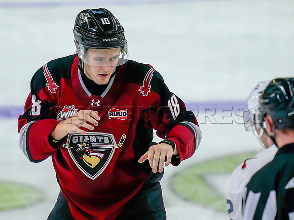 Wes Shaw Shotbug Press-Kelowna Rockets at the Vancouver Giants-20260919-211555