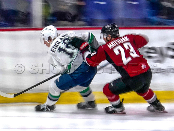 Wes Shaw Shotbug Press-Seattle Thunderbirds at the Vancouver Giants-20261010-215530