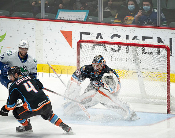 Abbotsford Canucks defeat San Diego Gulls 4-2 on Sunday, Jan 23, 2022 at Abbotsford Centre.