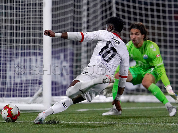 Wes Shaw Shotbug Press-Halifax Wanderers at Vancouver FC-20261016-217794