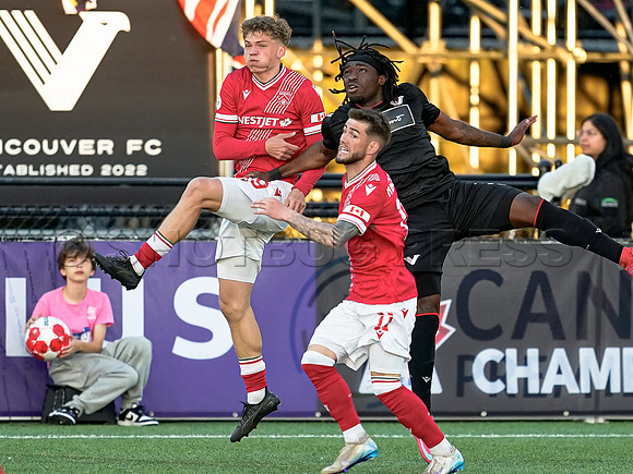 Wes Shaw Cavalry FC at the Vancouver FC 20250521 -324550