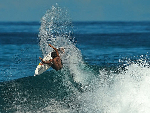Wes Shaw Surfing 20240910 -216377