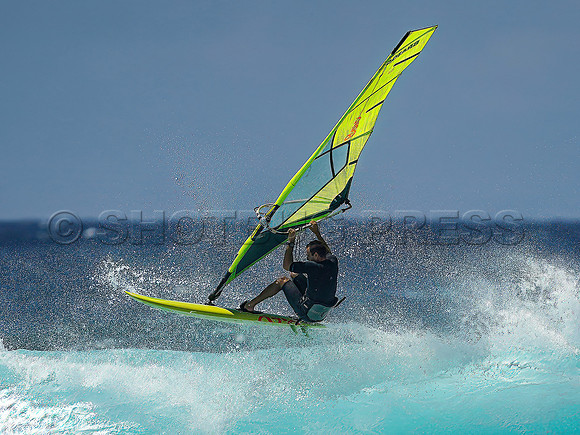 Wes Shaw Hookipa  20240421 -134033-Motion