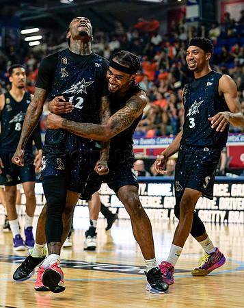 Wes Shaw Scarborough Shooting Stars defeat the Niagara River Lions 74-71  20230811 -35994