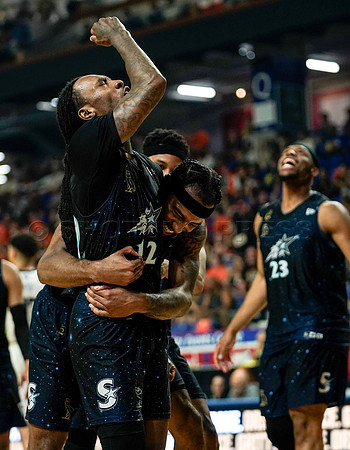Wes Shaw Scarborough Shooting Stars defeat the Niagara River Lions 74-71  20230811 -36006