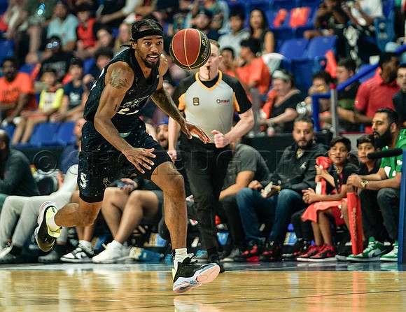 Wes Shaw Scarborough Shooting Stars defeat the Niagara River Lions 74-71  20230811 -35683