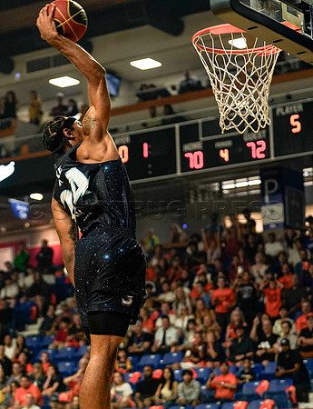 Wes Shaw Scarborough Shooting Stars defeat the Niagara River Lions 74-71  20230811 -35717