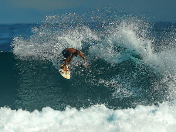 Wes Shaw Surfing 20240910 -216158