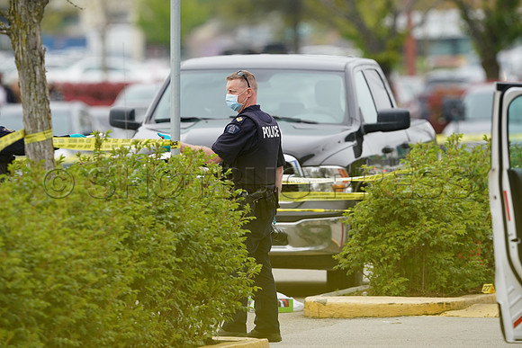 May 3, 2021 shooting at Willowbrook Mall