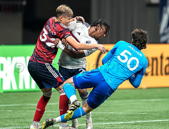 North Dallas steals the win over Whitecaps FC2
