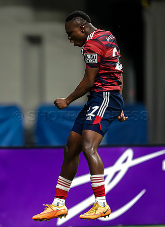 North Dallas steals the win over Whitecaps FC2