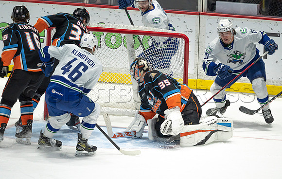 Abbotsford Canucks defeat San Diego Gulls 4-2 on Sunday, Jan 23, 2022 at Abbotsford Centre.