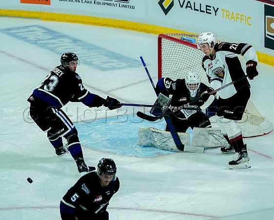 Wes Shaw Victoria Royals at Vancouver Giants  20230922 -55439