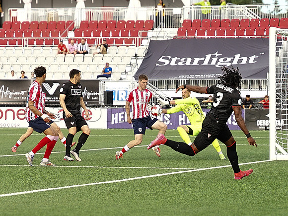 Victor Lanna Ottawa Atletico at Vancouver FC- 329821