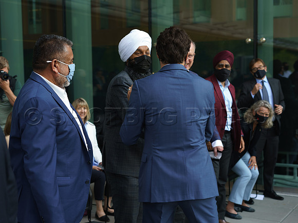 PM Justin Trudeau in Surrey to announce a 1.3 Billion Dollar fund for new Skytrain to Langley