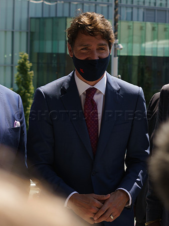 PM Justin Trudeau in Surrey to announce a 1.3 Billion Dollar fund for new Skytrain to Langley