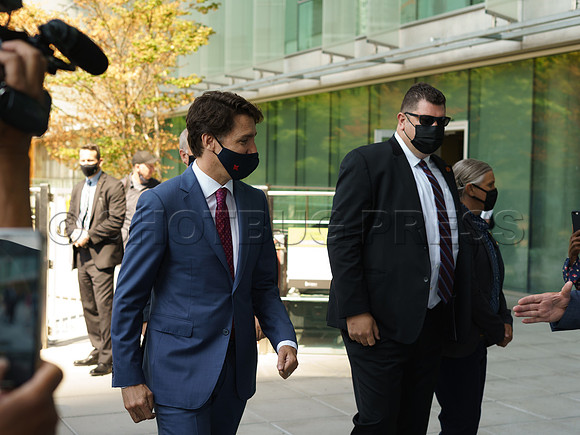 PM Justin Trudeau in Surrey to announce a 1.3 Billion Dollar fund for new Skytrain to Langley