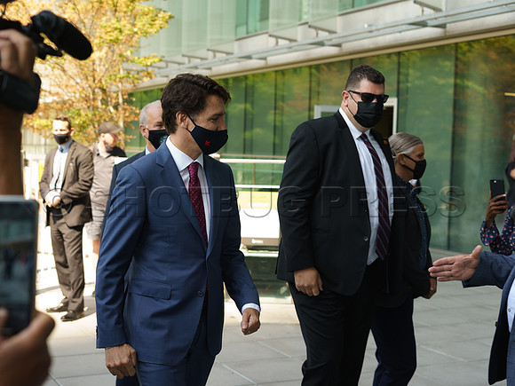 PM Justin Trudeau in Surrey to announce a 1.3 Billion Dollar fund for new Skytrain to Langley