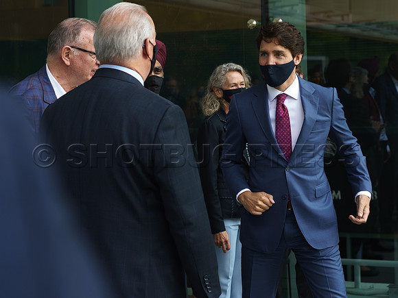 PM Justin Trudeau in Surrey to announce a 1.3 Billion Dollar fund for new Skytrain to Langley