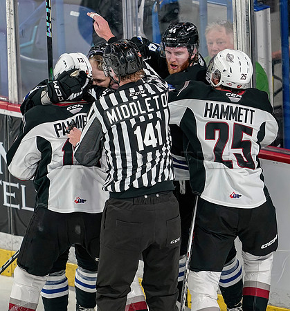 Wes_Shaw_Wenanchee Wild at Vancouver Giants - 75216