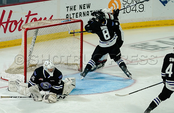 Wes_Shaw_Wenanchee Wild at Vancouver Giants - 75219