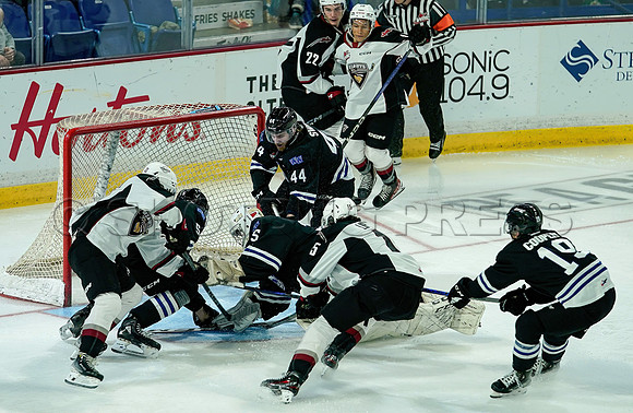 Wes_Shaw_Wenanchee Wild at Vancouver Giants - 75226