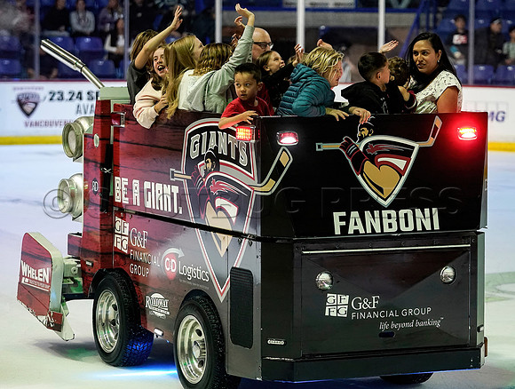Wes_Shaw_Wenanchee Wild at Vancouver Giants - 75242