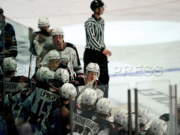Wes_Shaw_Wenanchee Wild at Vancouver Giants - 75269
