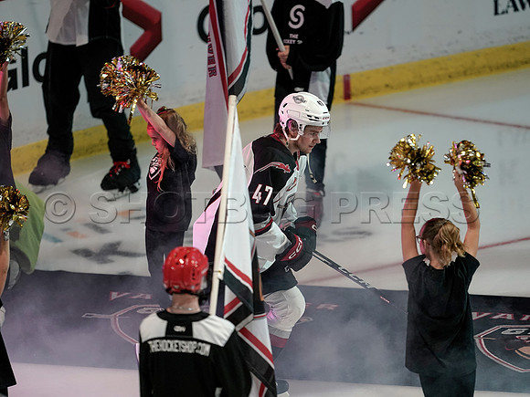Wes_Shaw_Wenanchee Wild at Vancouver Giants - 75167